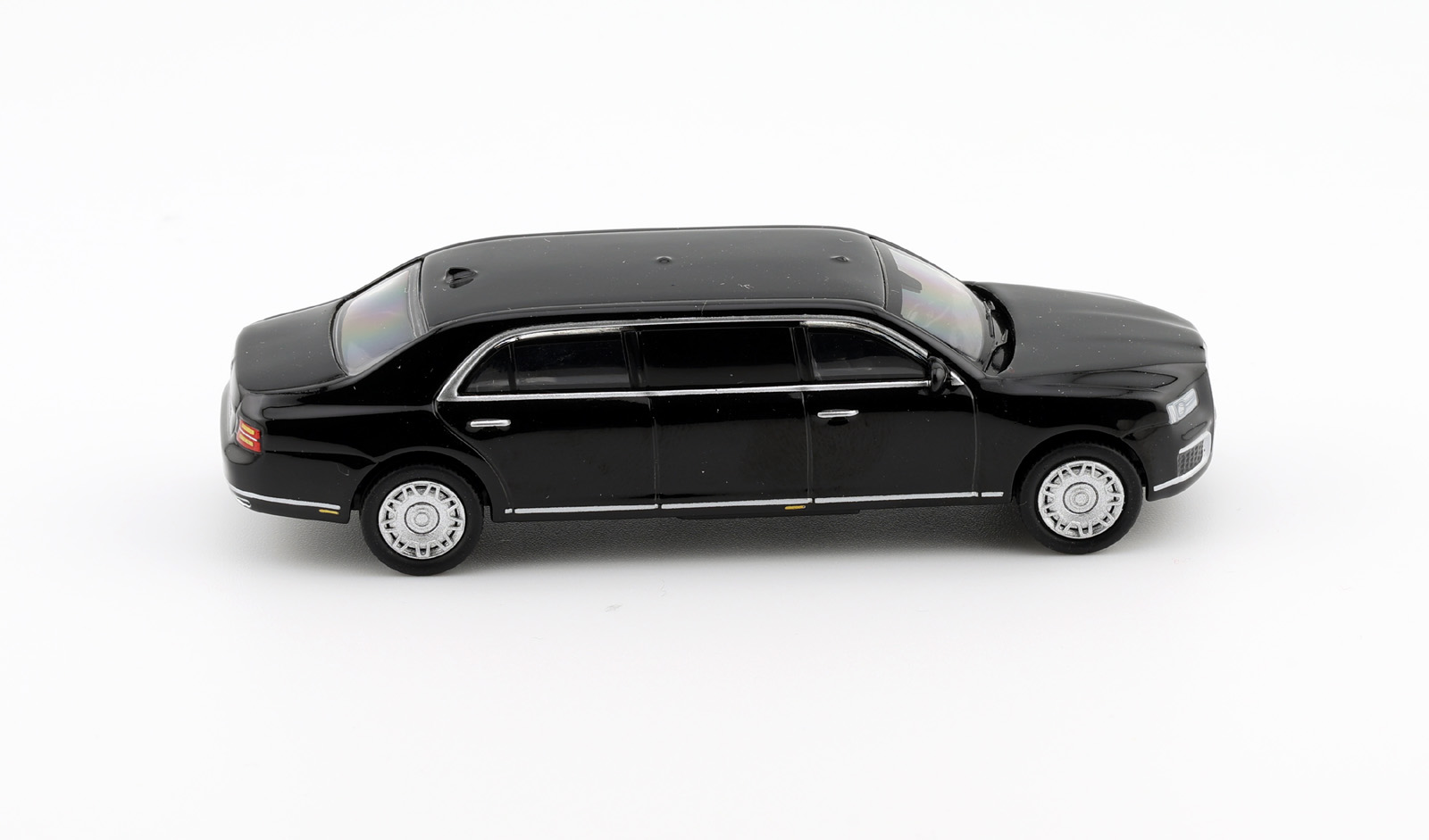 Аурус Сенат Лимузин 