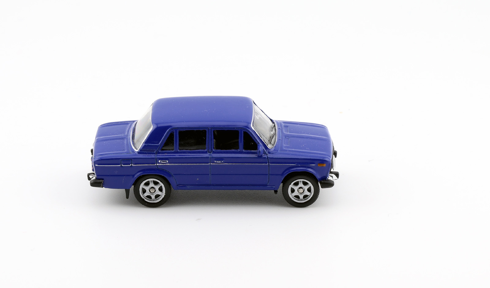 LADA 2106 Autotime Collection