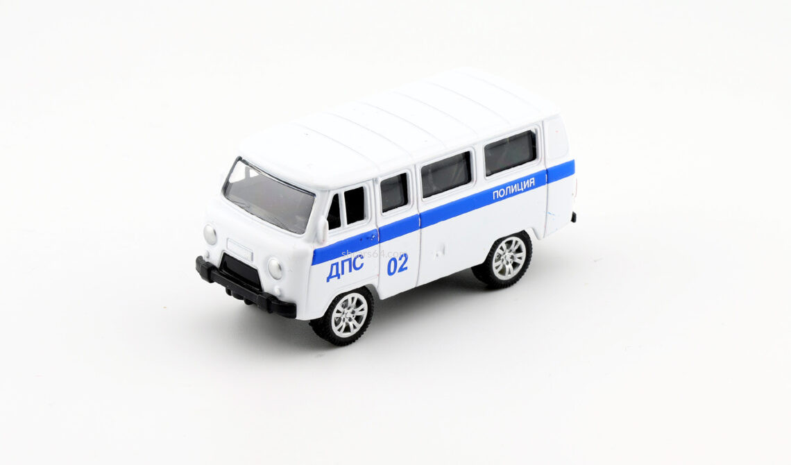 UAZ-3962 “Bukhanka” Police PlaySmart