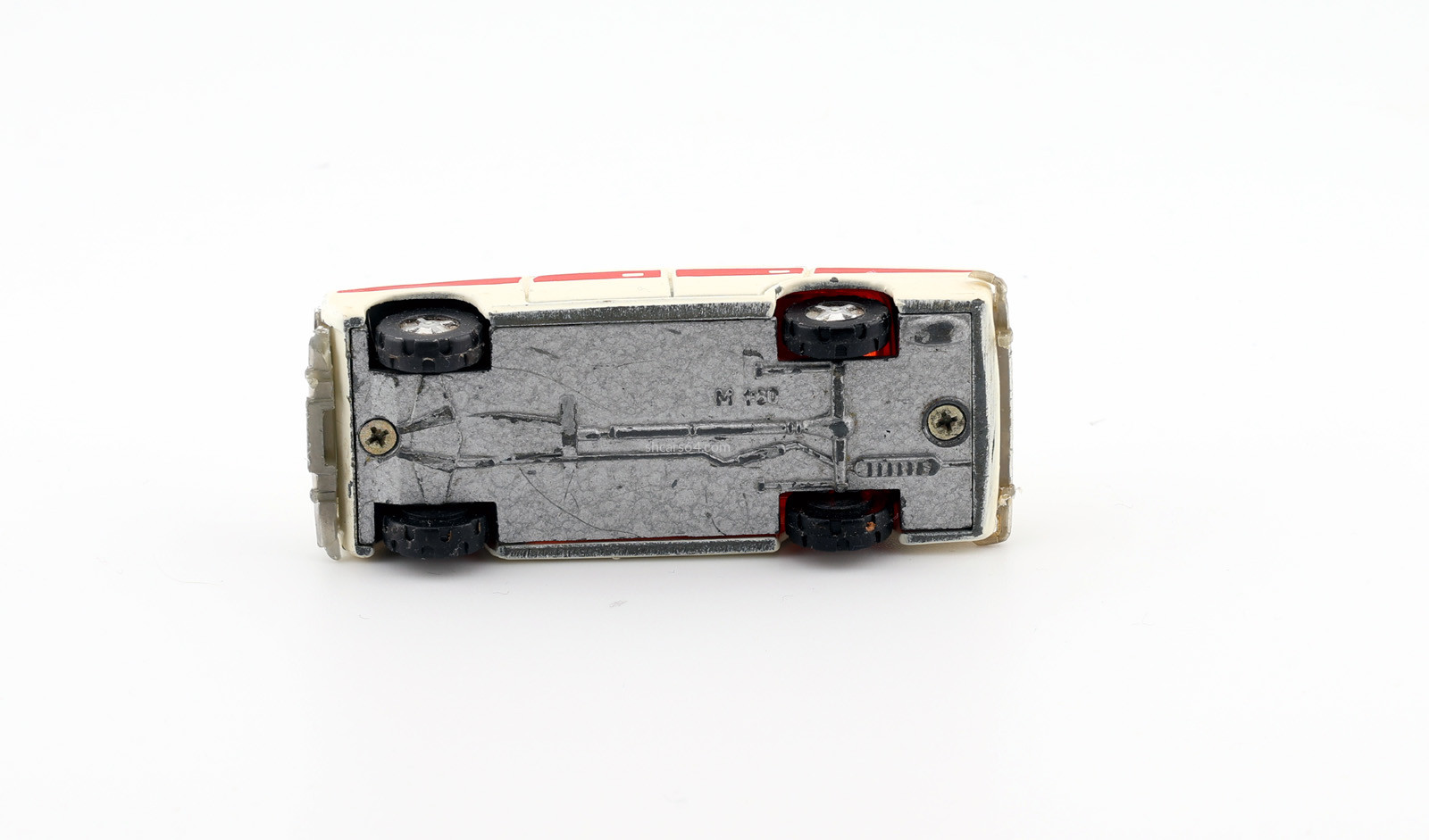 VAZ-2101 Ambulance Minsk PA bottom screws